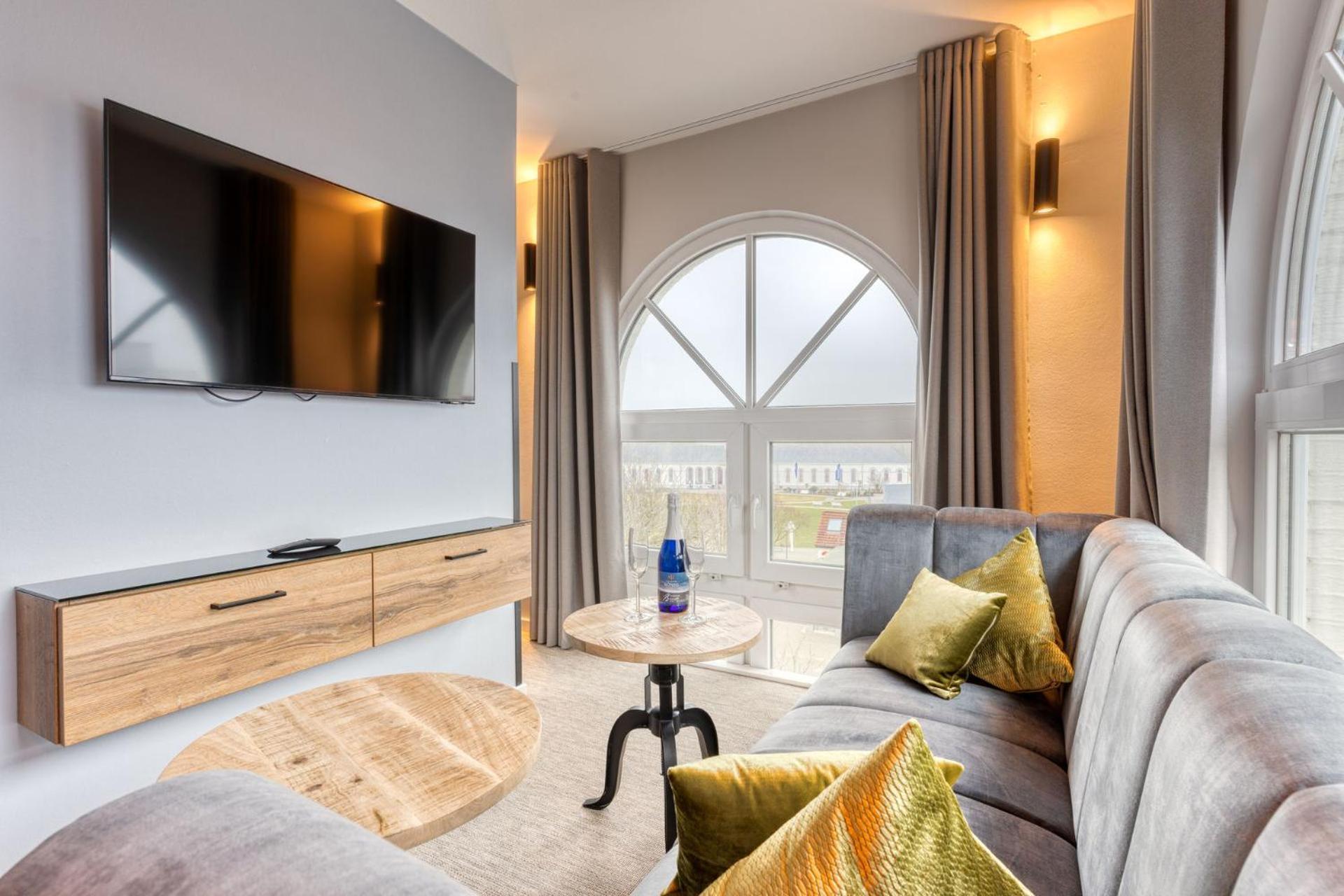 Inselhotel Koenig 4* Нордерней